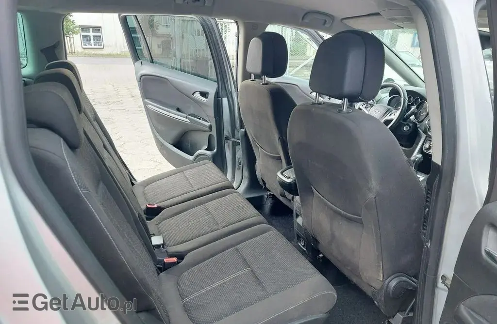 OPEL Zafira 