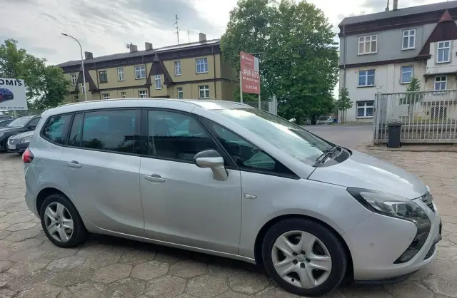 OPEL Zafira 