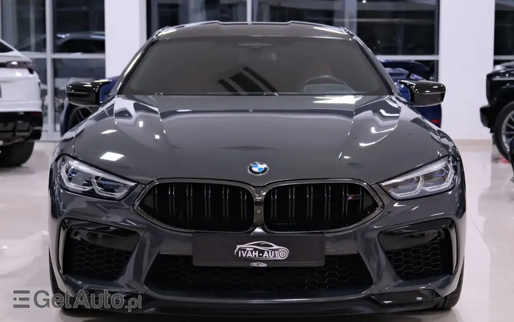 BMW M8 