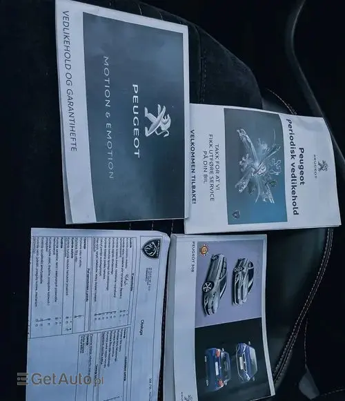 PEUGEOT 308 