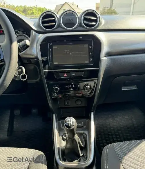 SUZUKI Vitara 