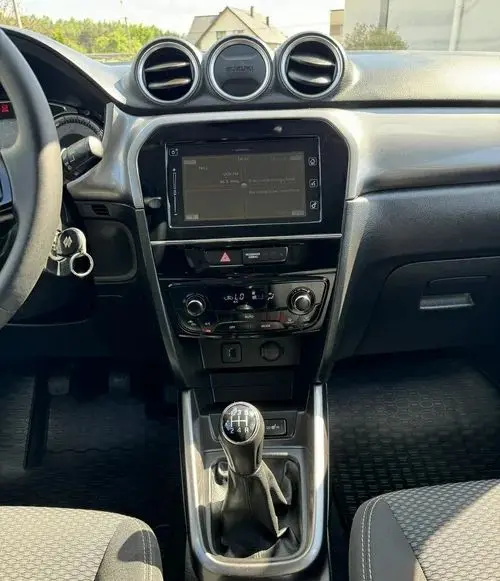 SUZUKI Vitara 