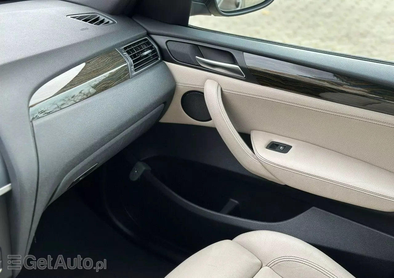 BMW X3 XDrive28i Sport-Aut M Sport