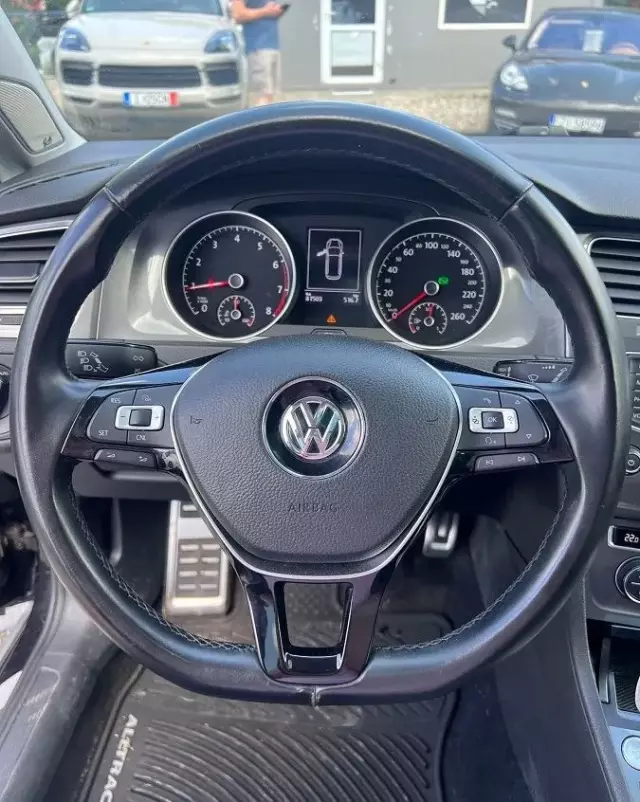 VOLKSWAGEN Golf Alltrack 1.8 TSI BMT 4Mot DSG