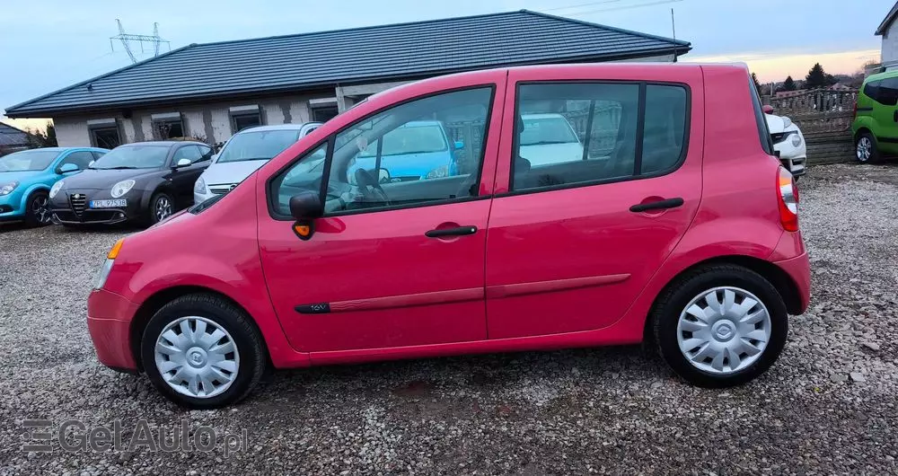 RENAULT Modus 