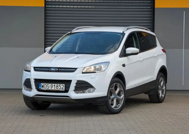 FORD Kuga 1.6 EcoBoost 2x4 Titanium