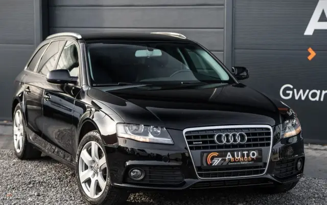 AUDI A4 Avant 