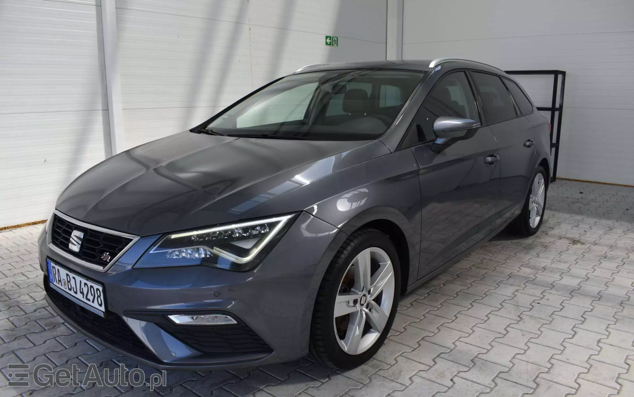 SEAT Leon 2.0 TDI DPF FR