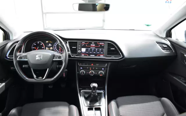 SEAT Leon 2.0 TDI DPF FR