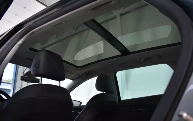 SEAT Leon 2.0 TDI DPF FR