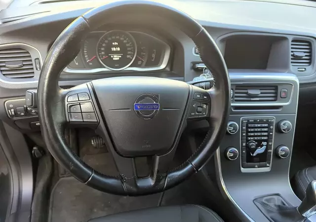 VOLVO V60 D2 Drive-E Summum