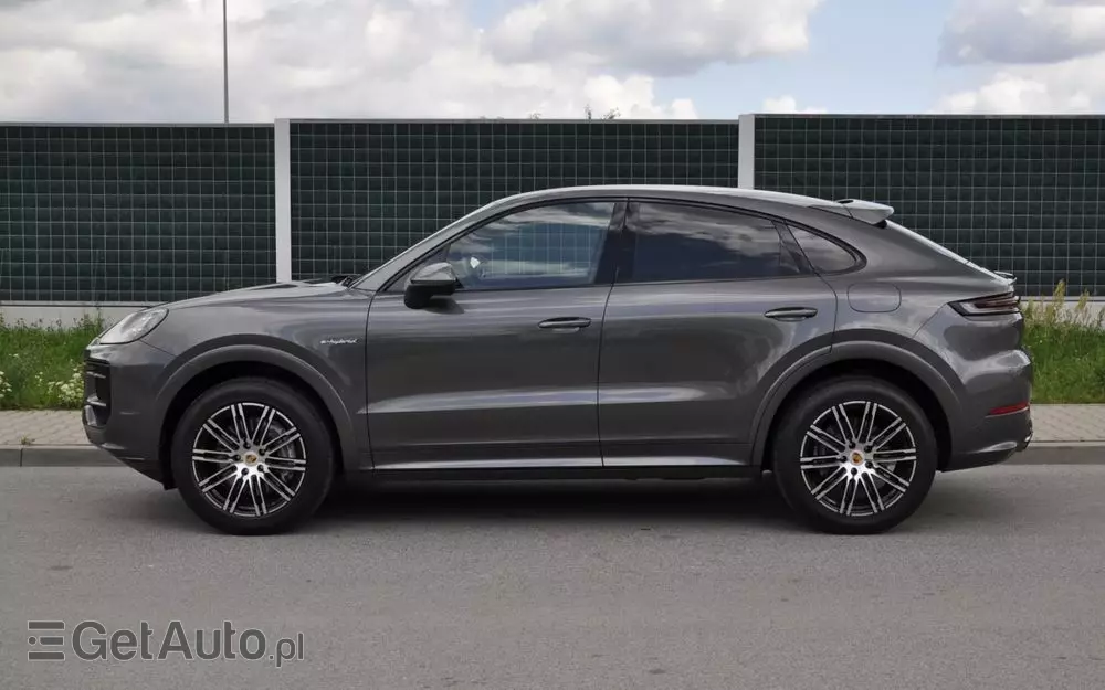 PORSCHE Cayenne E-Hybrid Turbo S Tiptronic S