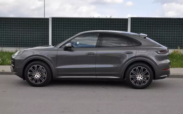 PORSCHE Cayenne E-Hybrid Turbo S Tiptronic S