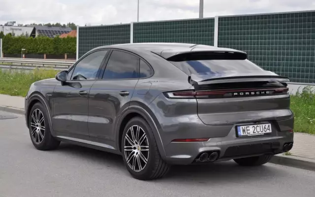 PORSCHE Cayenne E-Hybrid Turbo S Tiptronic S