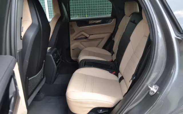 PORSCHE Cayenne E-Hybrid Turbo S Tiptronic S