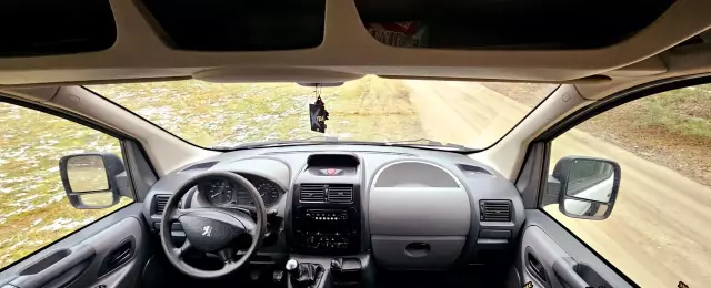 PEUGEOT Expert 