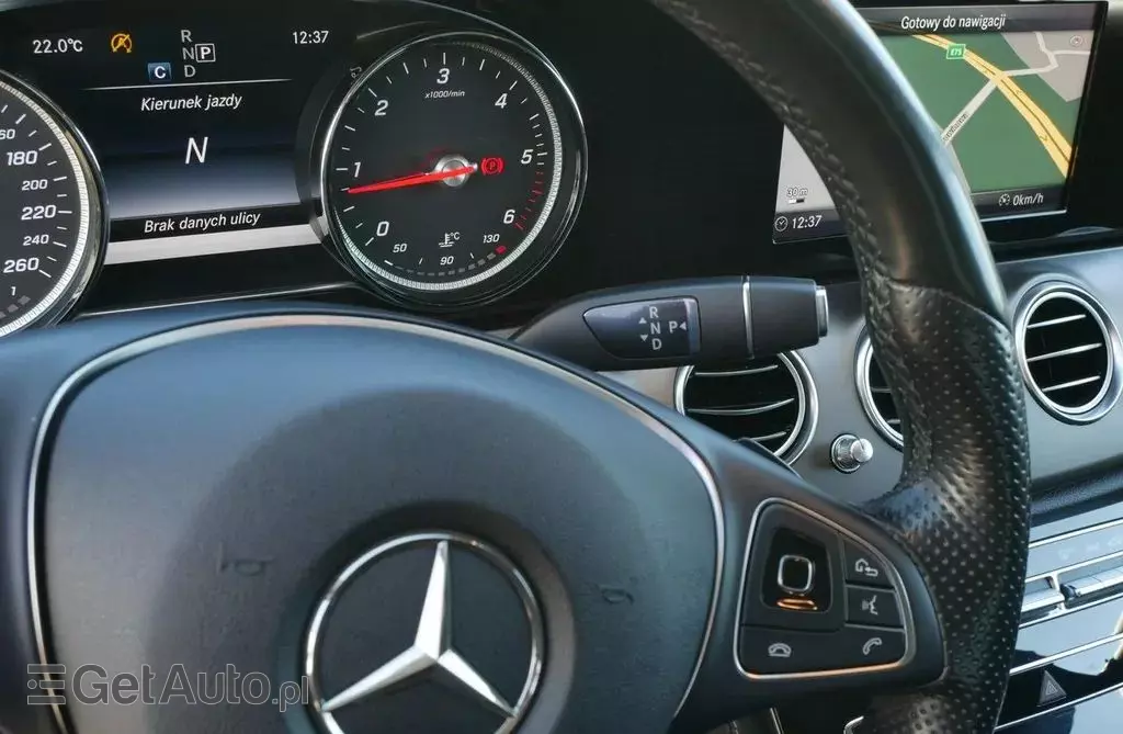 MERCEDES-BENZ Klasa E 