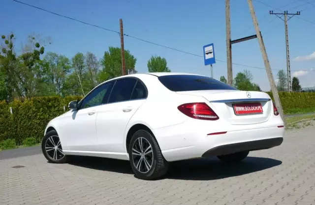 MERCEDES-BENZ Klasa E 