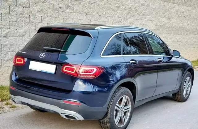 MERCEDES-BENZ GLC 