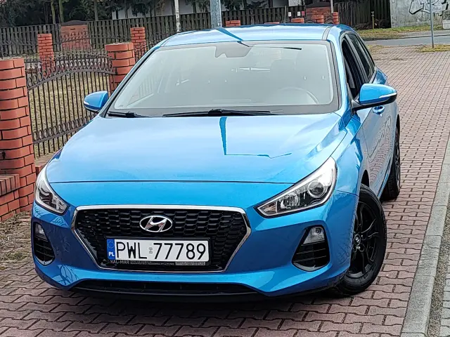 HYUNDAI I30 Base