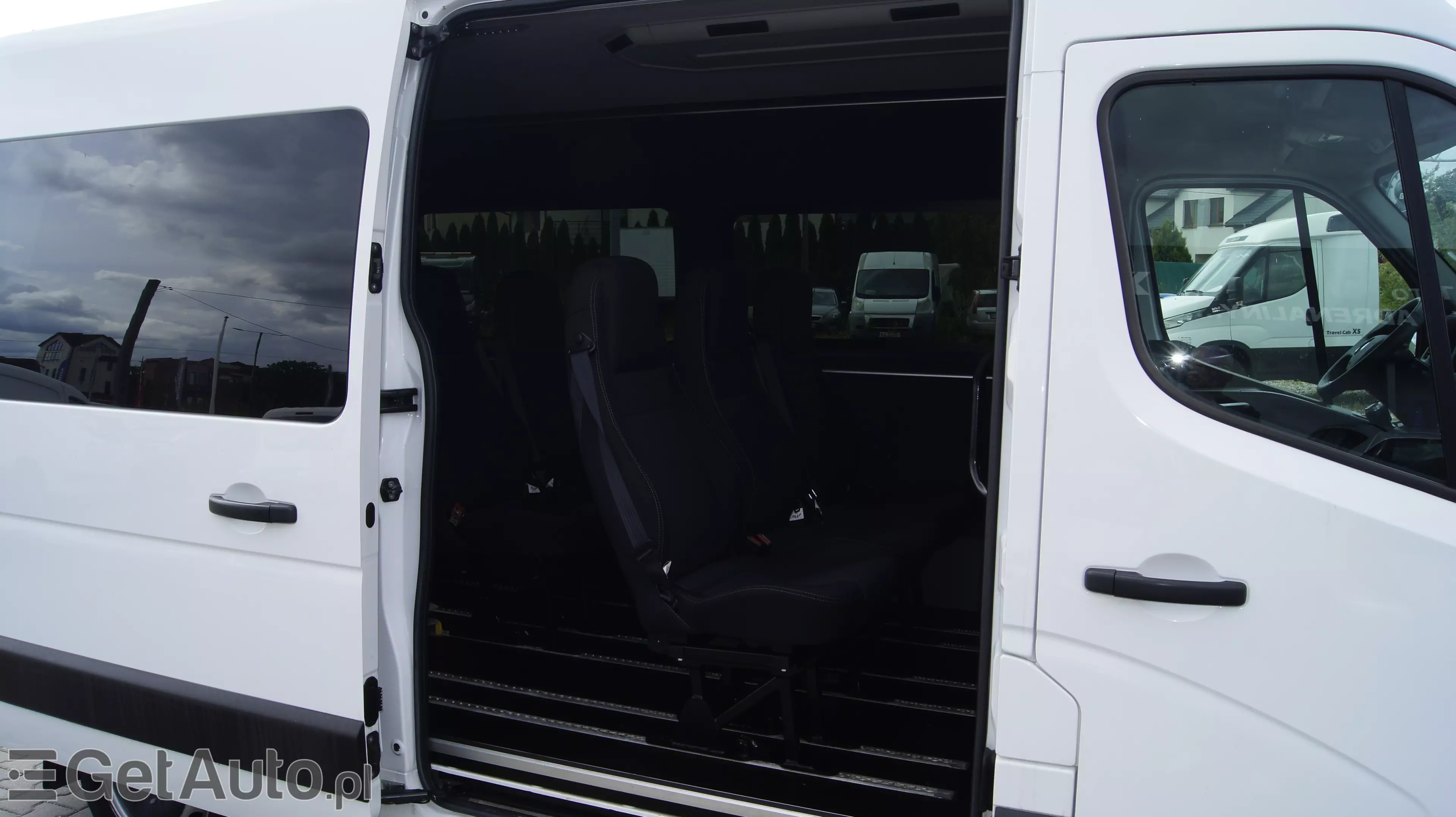 RENAULT MASTER 9 OSOBOWY