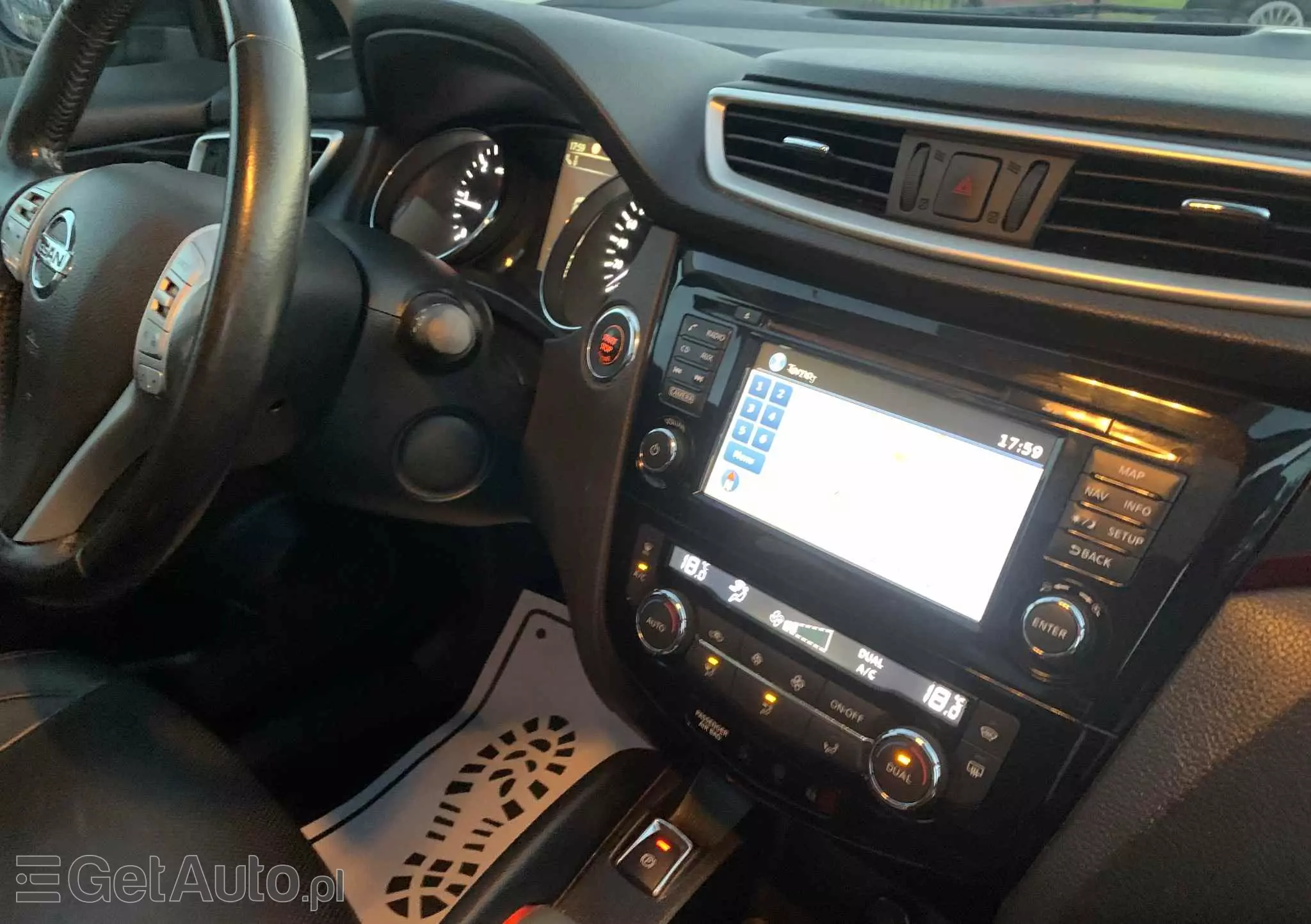 NISSAN Qashqai 1.6 DCi Tekna EU6