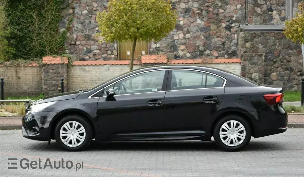TOYOTA Avensis 