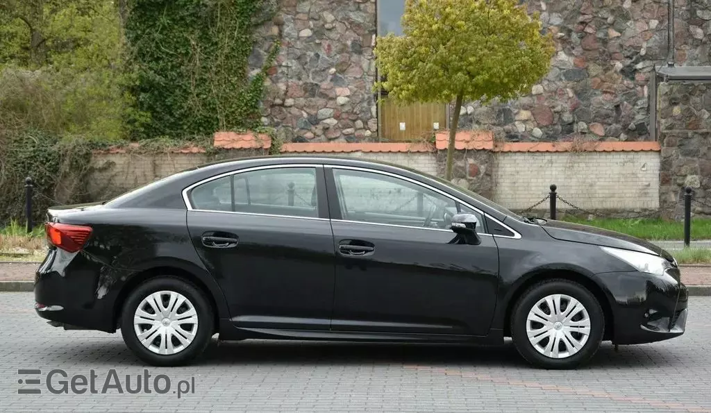 TOYOTA Avensis 