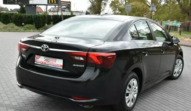 TOYOTA Avensis 