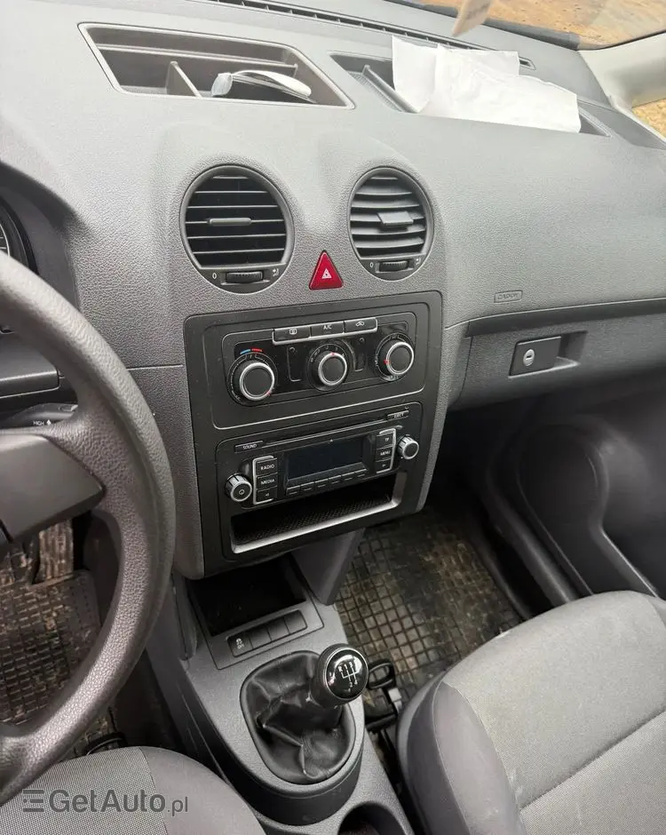 VOLKSWAGEN Caddy 