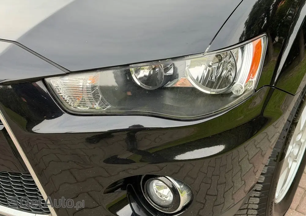 MITSUBISHI Outlander 2.0 2WD Inform