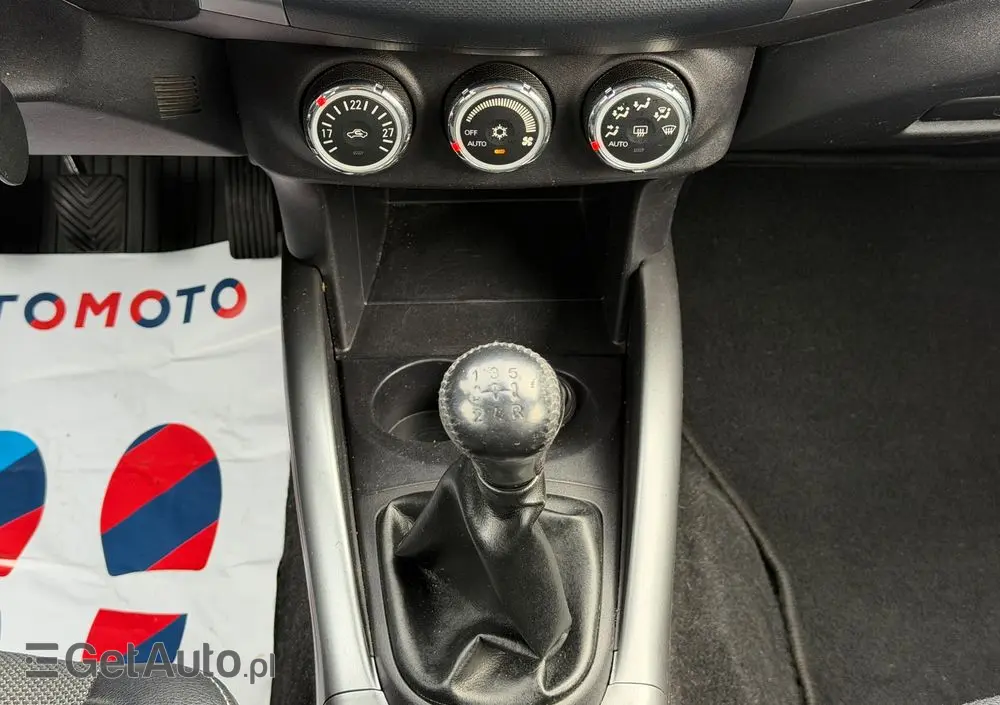 MITSUBISHI Outlander 2.0 2WD Inform