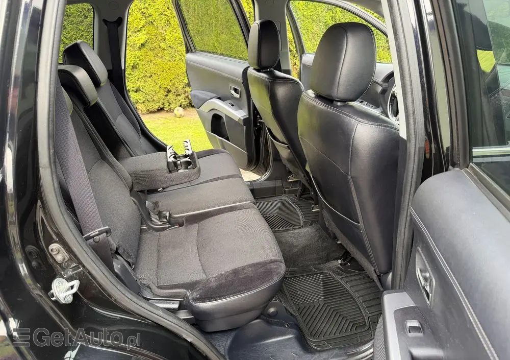 MITSUBISHI Outlander 2.0 2WD Inform