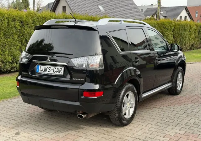 MITSUBISHI Outlander 2.0 2WD Inform