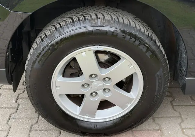 MITSUBISHI Outlander 2.0 2WD Inform