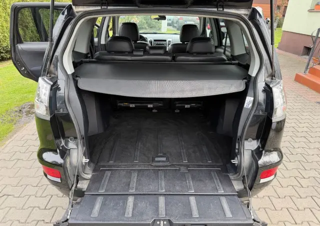 MITSUBISHI Outlander 2.0 2WD Inform