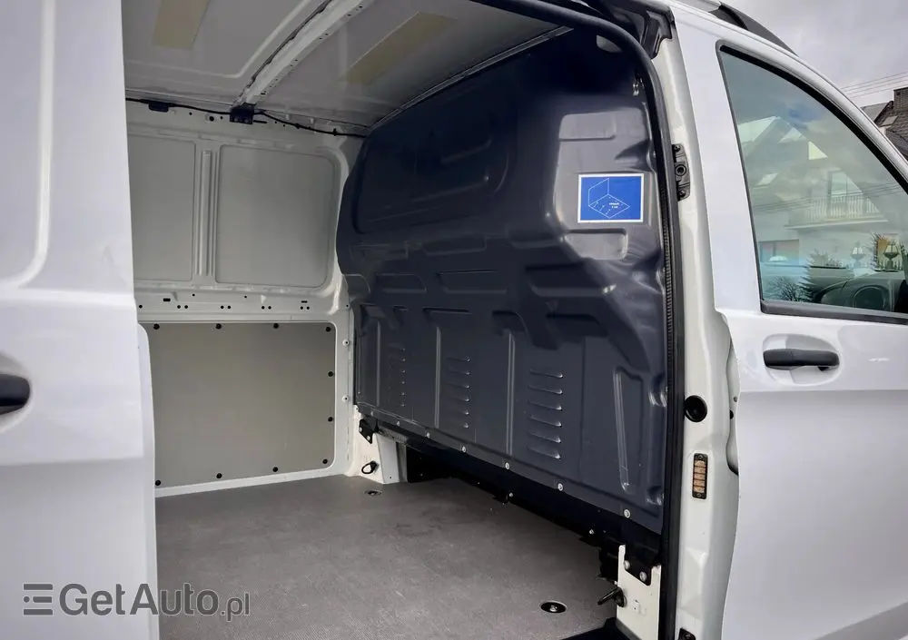 MERCEDES-BENZ VITO LONG 4X4 / 2.2 163KM / AUTOMAT / SALON POLSKA / BEZWYPADKOWY / OSTATNI WYPUST / BOGATA WERSJA 