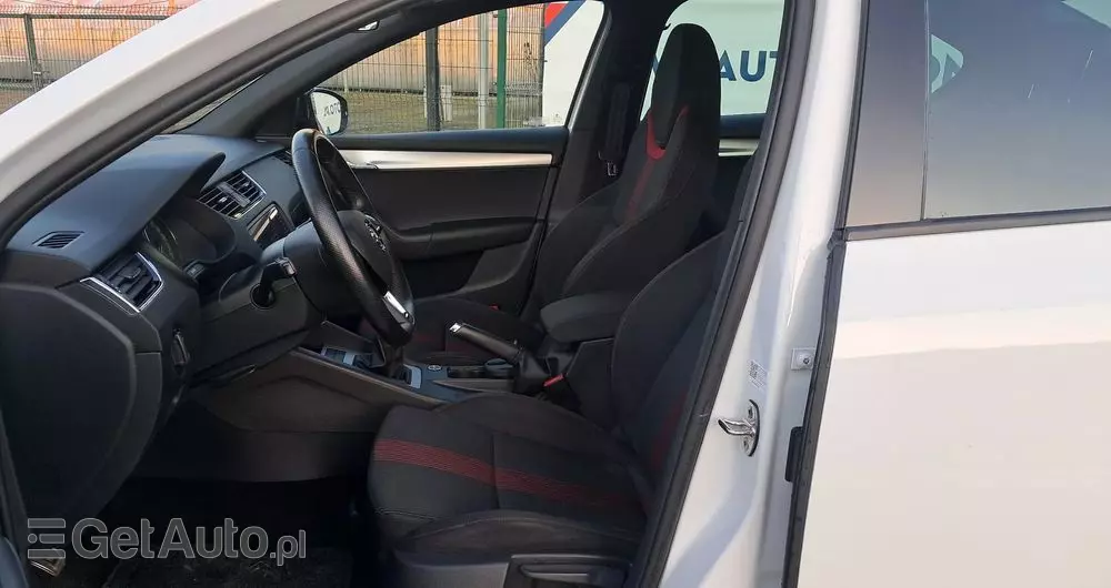 SKODA Octavia 1.6 TDI SCR Clever