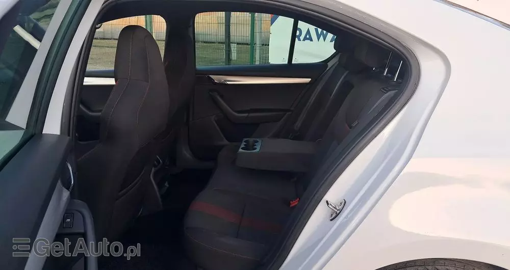 SKODA Octavia 1.6 TDI SCR Clever