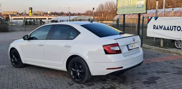 SKODA Octavia 1.6 TDI SCR Clever
