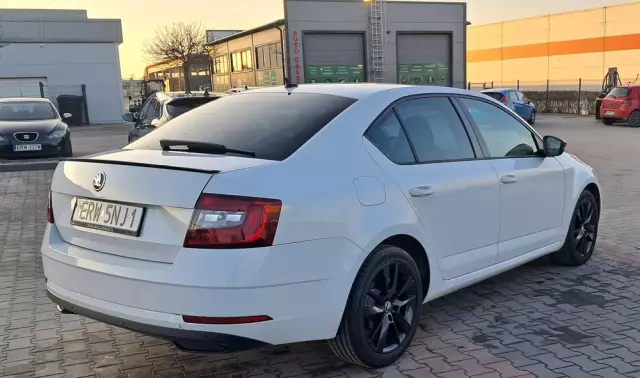 SKODA Octavia 1.6 TDI SCR Clever