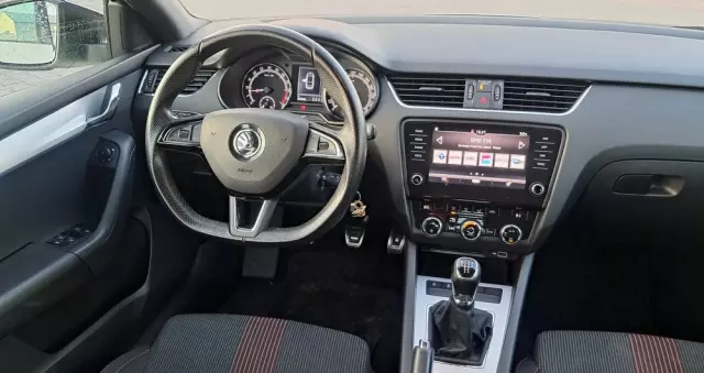 SKODA Octavia 1.6 TDI SCR Clever