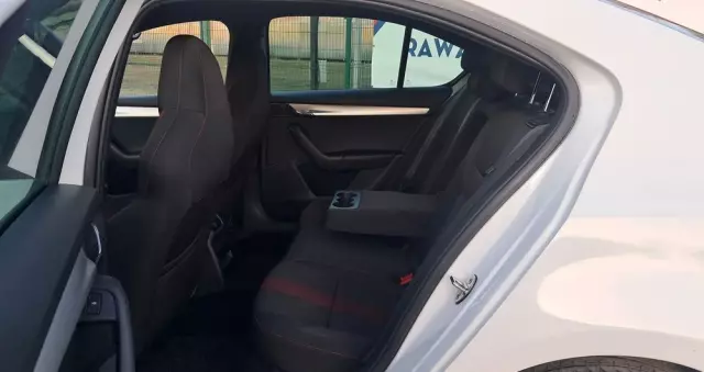 SKODA Octavia 1.6 TDI SCR Clever