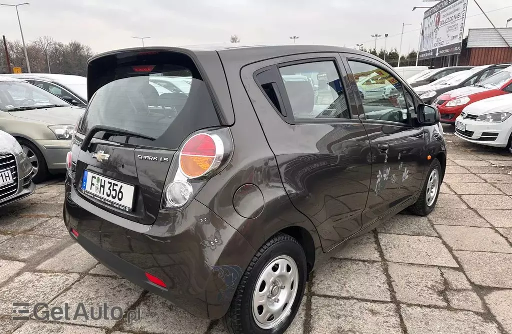 CHEVROLET Spark 