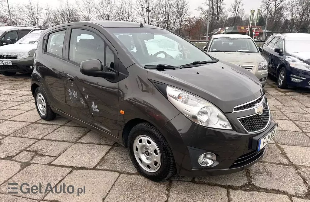 CHEVROLET Spark 