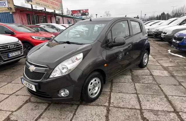 CHEVROLET Spark 