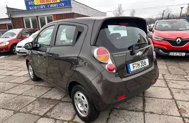 CHEVROLET Spark 