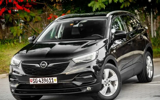OPEL Grandland X 1.6 D Start/Stop Automatik INNOVATION