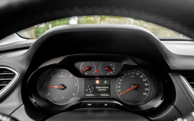 OPEL Grandland X 1.6 D Start/Stop Automatik INNOVATION