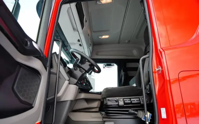 SCANIA R 410 XT / HYDRAULIKA / RETARDER / 2022 / 